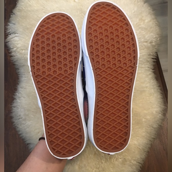 Vans Classic Slip-On - Pride Rainbow Positive Affirmations 7.5 - Picture 11 of 16